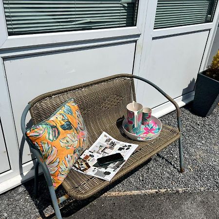 Chalet Ty Lilli Wen Fach Sleeps 6 Kidwelly Exterior foto